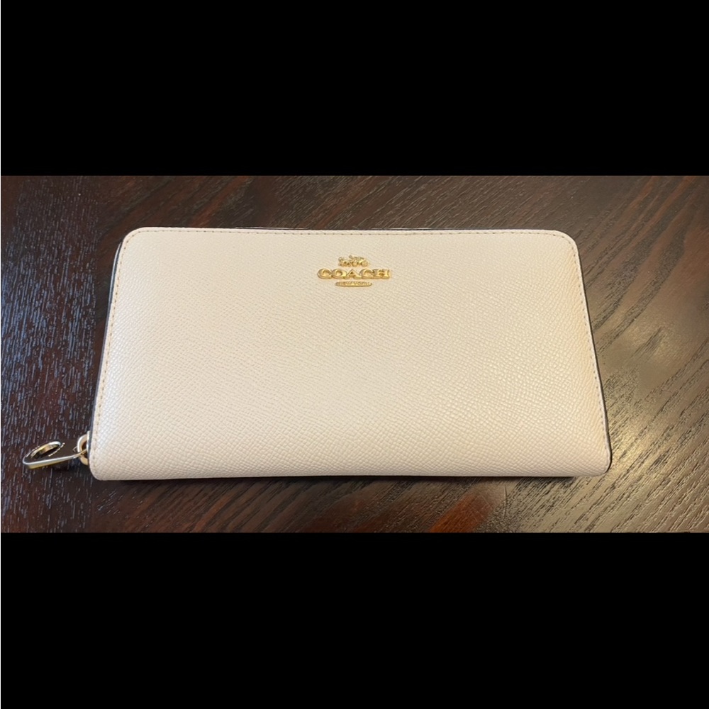 Coach Cream Zip-Around Wallet
